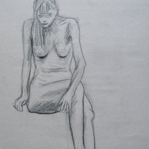 Nu face assise